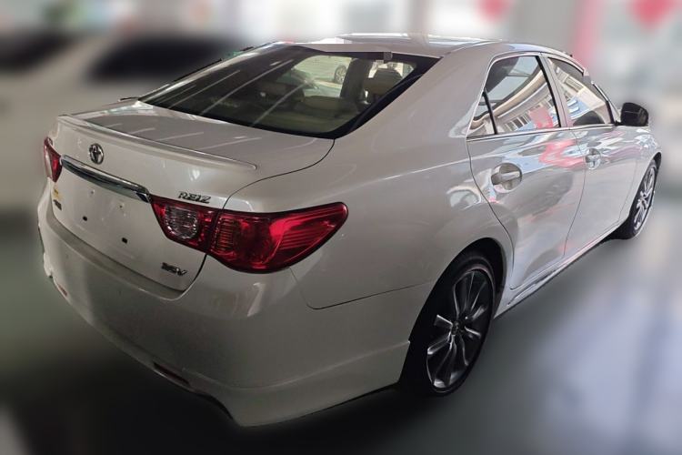 Used Toyota Reiz 2012 2.5V Fengdu Elite Stylish Edition
