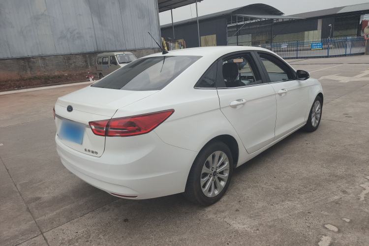 Used Ford Escort 2017 Happy Edition 1.5L Manual Fashion Model