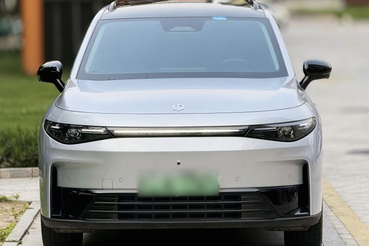 Used Leapmotor C16 2024 All-Electric 580 Luxury Edition Exterior 1