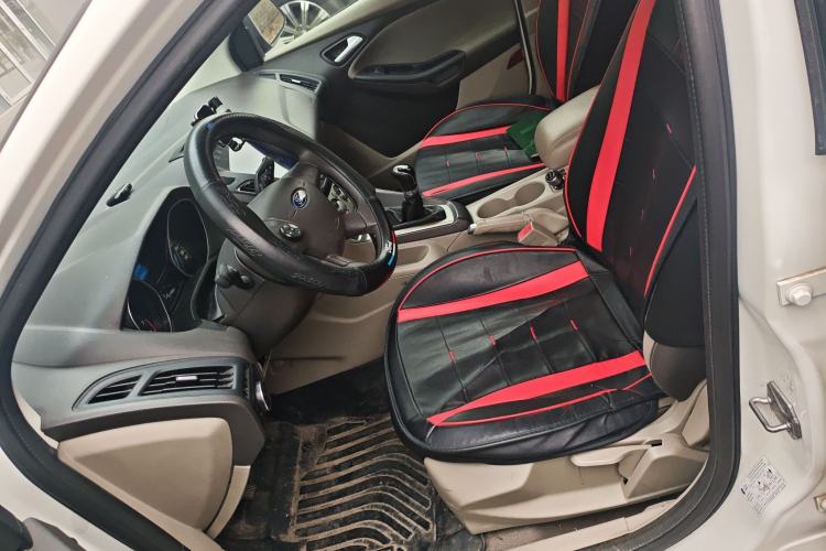 Used Ford Focus 2012 Sedan 1.6L Manual Comfort Model