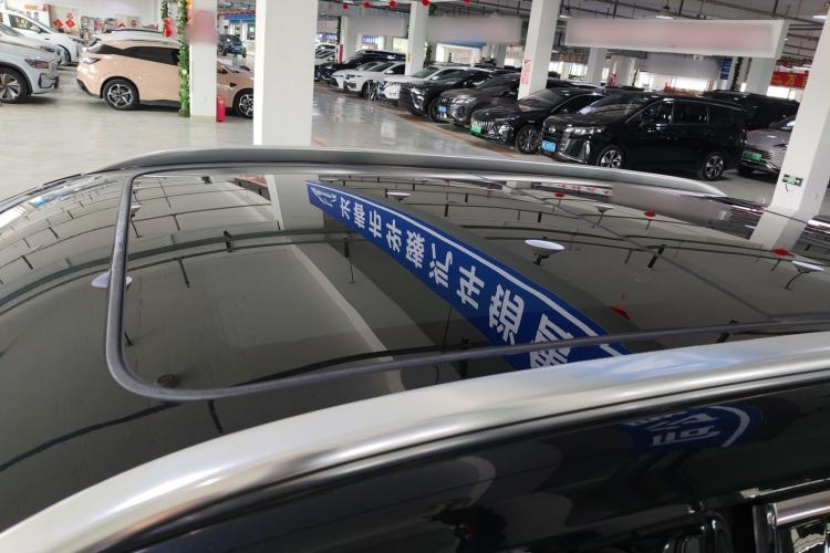 Used Hongqi HS5 2023 2.0T Qixiang Pro Edition
