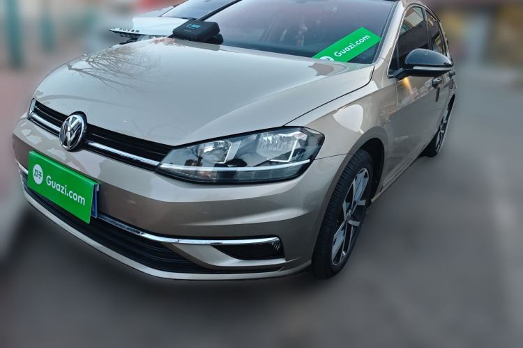 Used Volkswagen Golf 2018 230TSI Automatic Luxury Version