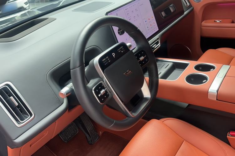 Used Li Auto L7 2024 Pro Model
