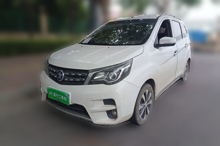 Used Venucia M50V 2017 1.5L XL Manual Comfort Edition Guazi used car, China used car export, Used car for sale, Used cars, Cheapest cars for sale