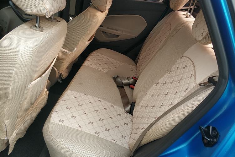 Used Ford Fiesta 2013 Sedan 1.5L Manual Fashion Edition