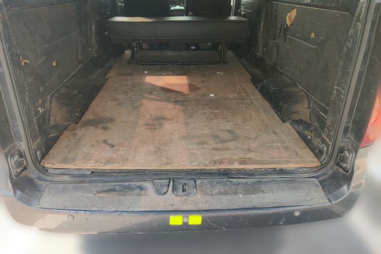 Used Jinbei Gold Hiace 2021 1.5L Passenger Vehicle Travel Lion 5-Seater