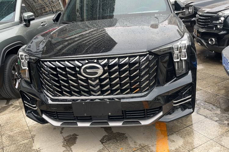 Used GAC Trumpchi GS8 2022 Linghang Series 2.0 TGDI Two-Wheel-Drive Luxury Smart Connectivity Version (7 Seats)