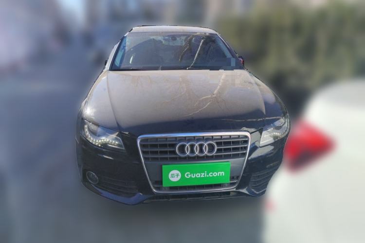 Used Audi A4L 2012 2.0 TFSI automatic Comfort trim level