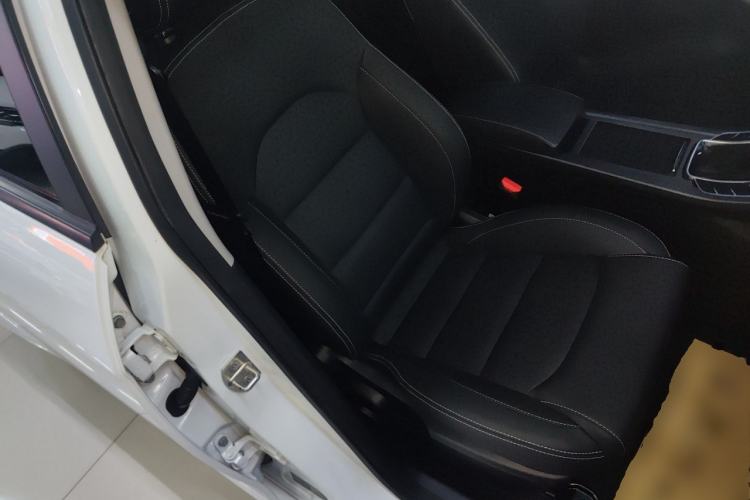 Used Geely Auto Emgrand 2021 UP 1.5L CVT Luxury Model Right Front Seat