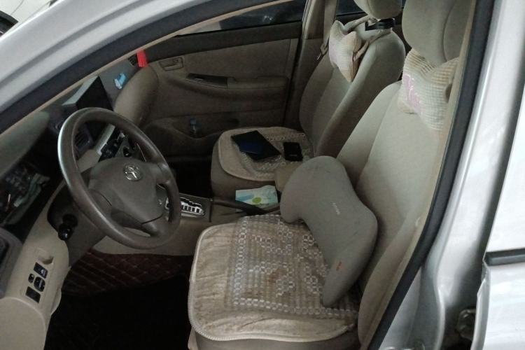 Used Toyota Corolla EX 2011 1.6L Automatic Classic Edition
