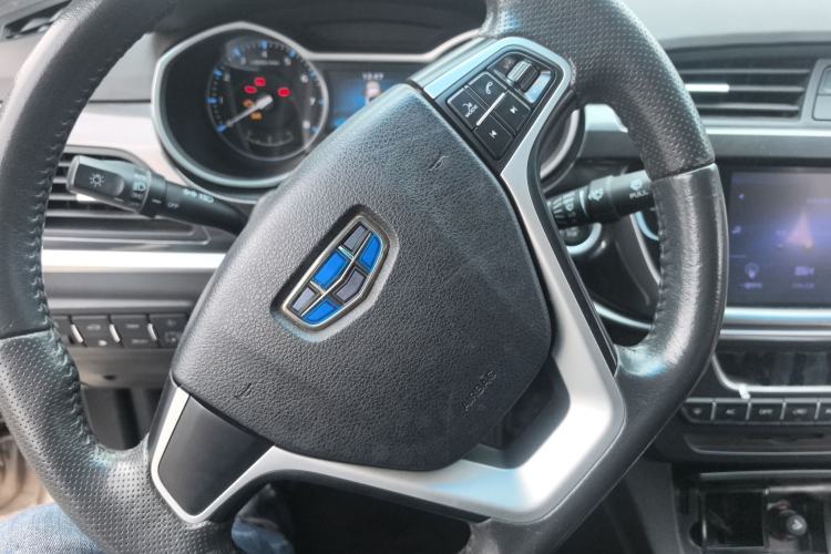 Used Geely Auto Emgrand 2017 Sedan Million Edition 1.3T Manual Top-Grade Version
