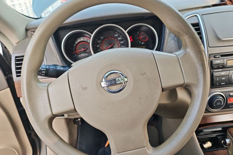 Used Nissan Sylphy 2009 1.6XL Automatic Luxury Sunroof Edition Steering Wheel