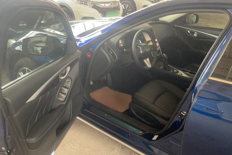 Used Infiniti Q50L 2022 2.0T Comfort Edition Driver Seat