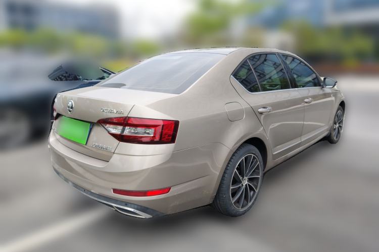 Used Skoda Octavia 2018 TSI280 DSG Luxury Edition Rear Right 45 Deg