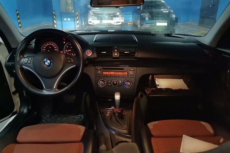 Used BMW 1 Series 2011 120i two-door coupe
