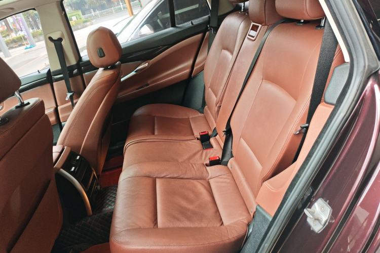 Used BMW 5 Series GT 2015 528i Leading Model