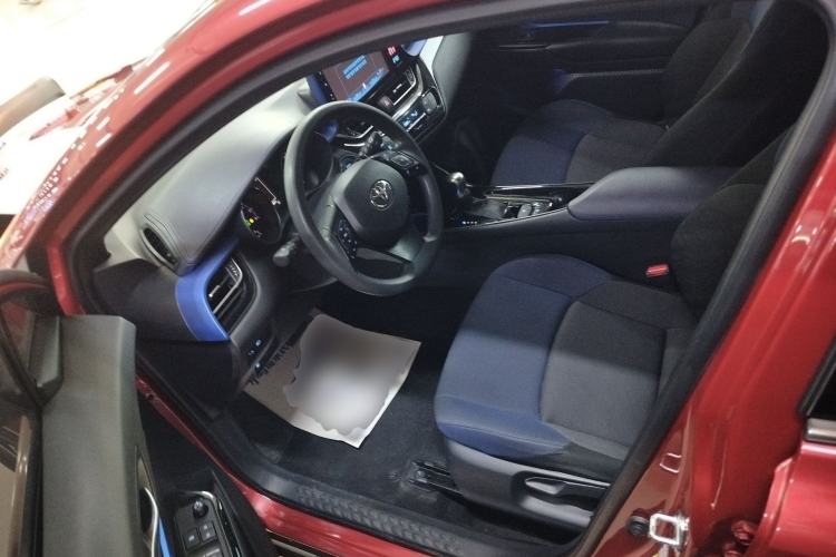 Used Toyota C-HR 2018 2.0L Leading Edition China V-standard
