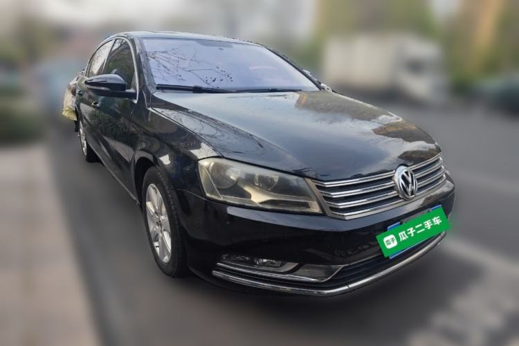 Used Volkswagen Magotan 2012 Revised Version 1.8TSI Leading Edition Front Right 45 Deg
