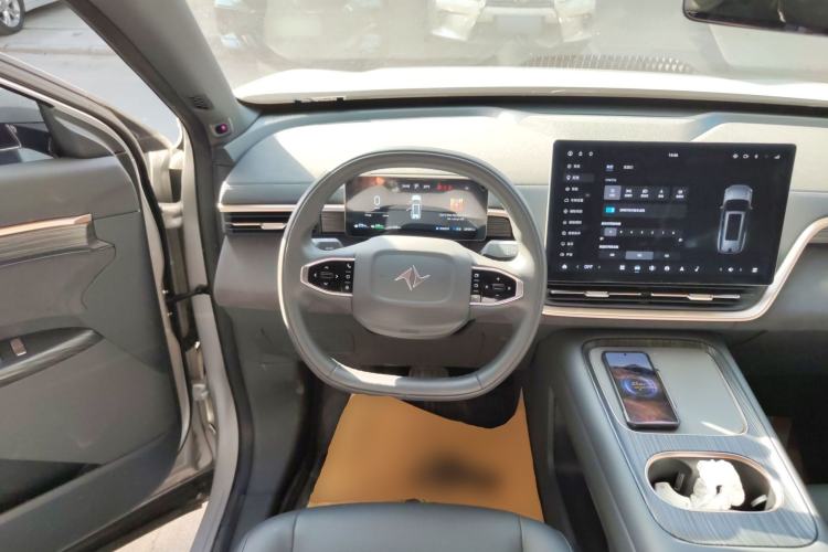 Used Dongfeng eπ eπ008 2024 210Max Range-Extended Version 6 Seats