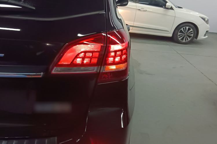 Used Haval H2 2017 Red-Label 1.5T Automatic Two-Wheel Drive Elite Model Right Rear Taillight