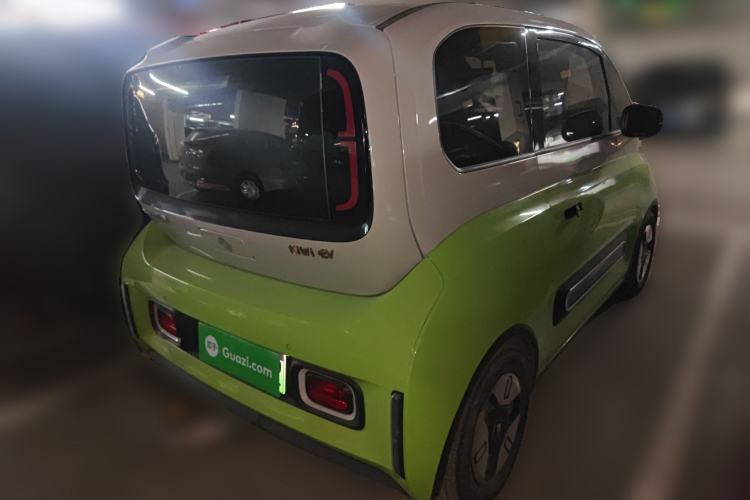 Used Baojun KiWi EV 2021 Artist Model Lithium Iron Phosphate
