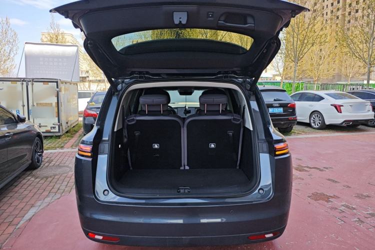 Used Leapmotor C16 2024 Range-Extended 200 Luxury Edition Trunk