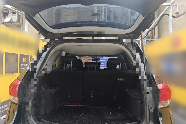 Used Haval H6 2015 Upgraded Model 1.5T Manual Two-Wheel Drive Elite Version
