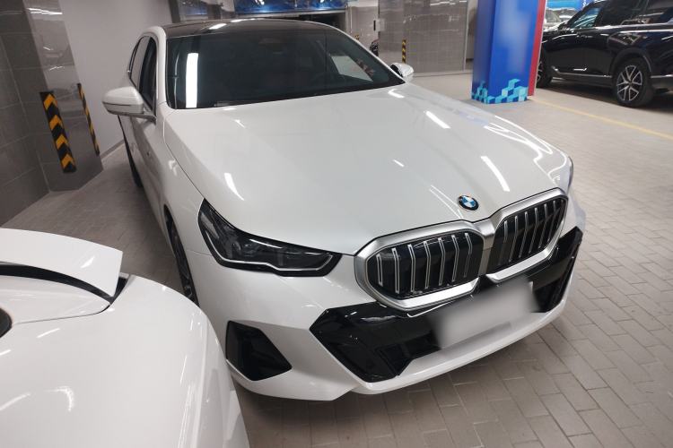 Used BMW 5 Series 2024 525Li M Sport Package
