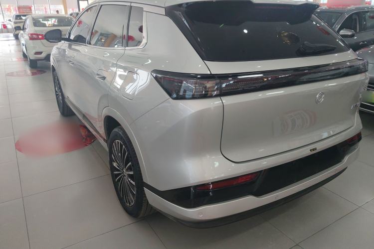 Used Dongfeng Aeolus L8 2025 Model 185KM Ideal Edition