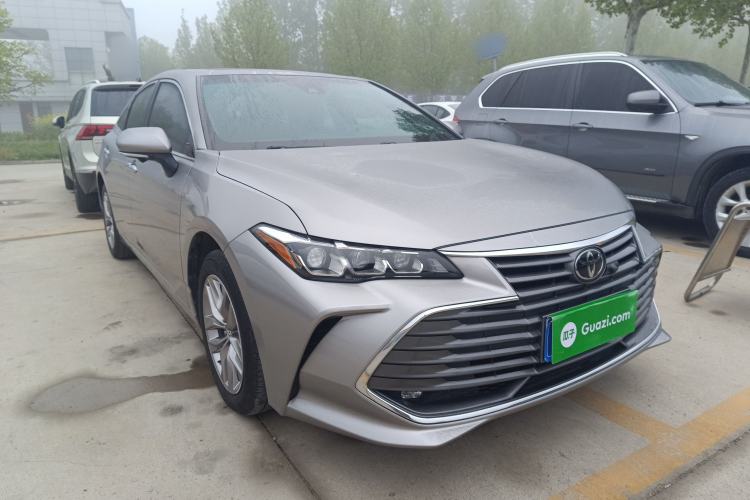 Used Toyota Avalon 2019 2.0L Luxury Edition China VI Standard Exterior 1