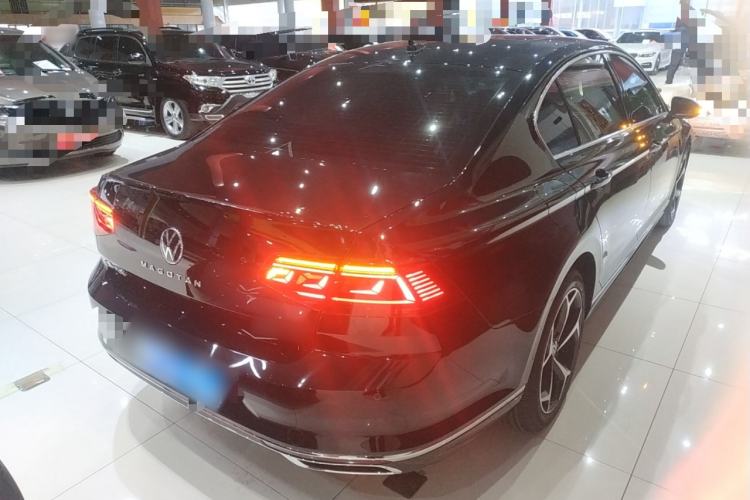 Used Volkswagen Magotan 2026 30 Million Vehicles Selected Model 380TSI DSG Luxury Edition