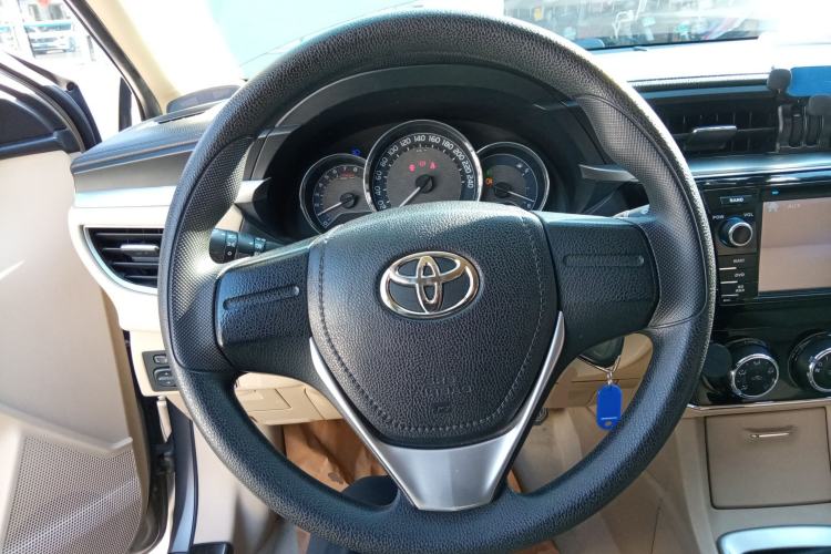 Used Toyota Corolla 2014 1.6L Manual GL Steering Wheel