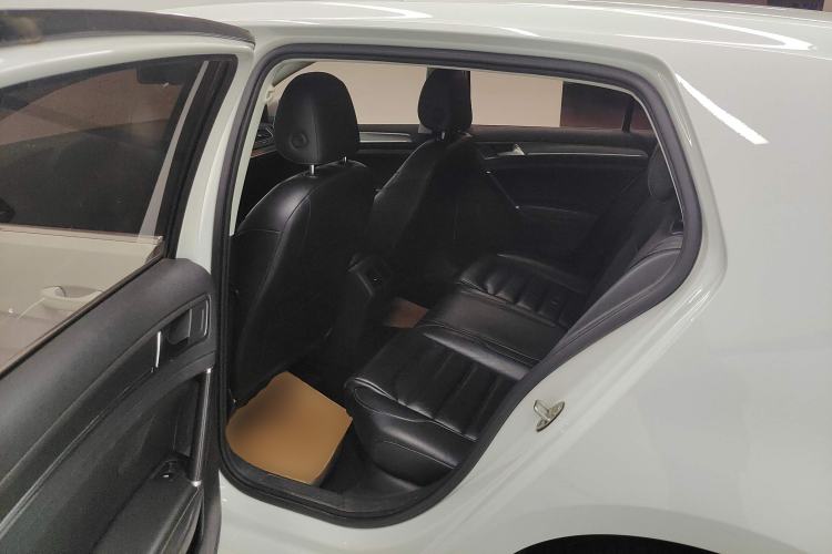 Used Volkswagen Golf 2016 230TSI Automatic Luxury Version