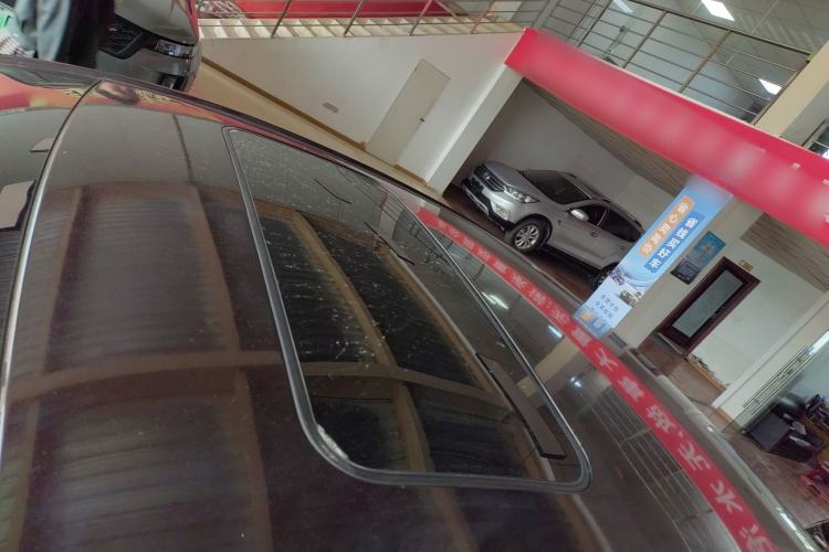 Used Geely Auto Emgrand 2017 Sedan Million Edition 1.5L CVT Upward Version
