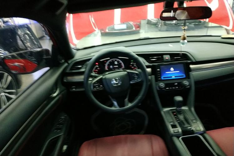 Used Honda Civic 2021 HATCHBACK 220TURBO CVT Trendy Cool Edition