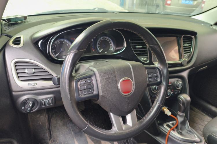 Used Fiat Viaggio 2012 1.4T Automatic Luxury Edition Steering Wheel