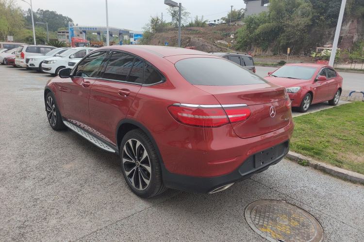 Used Mercedes-Benz GLC Coupe 2019 GLC 260 4MATIC Coupe SUV Exterior 2