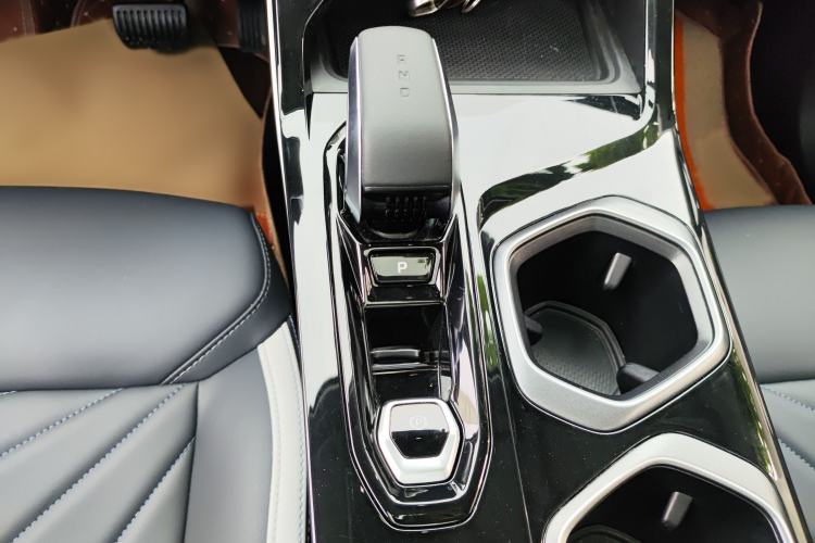 Used Geely Auto FX11 2023 1.5TD DCT Glory Edition