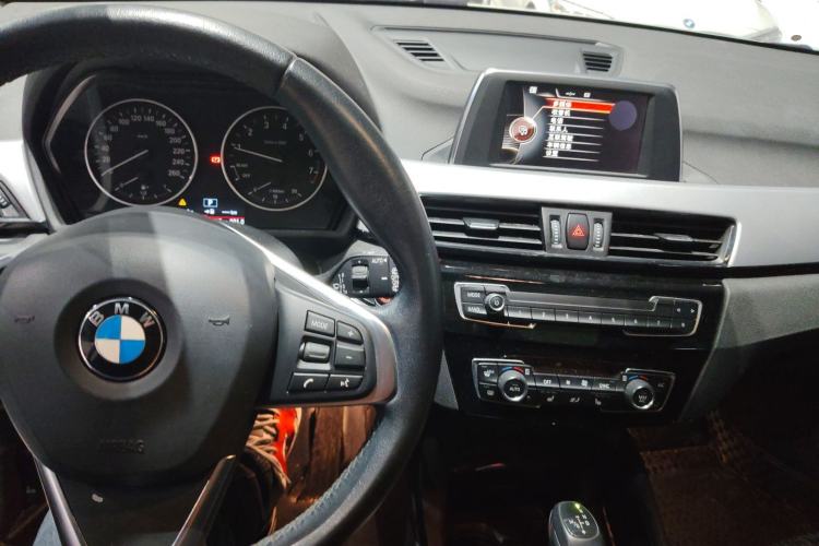 Used BMW X1 2016 sDrive18Li Premium Edition