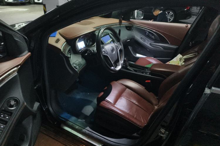 Used Buick LaCrosse 2013 2.4L SIDI Elite Comfort Version Driver Seat