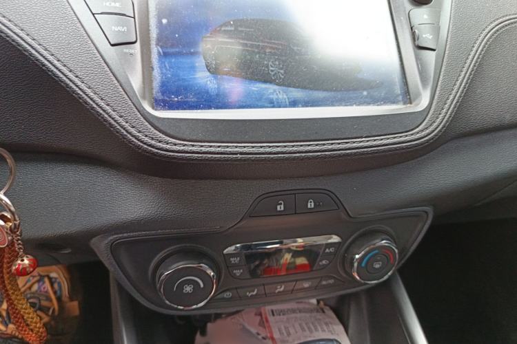 Used Ford Escort 2015 1.5L Automatic Fashion Model
