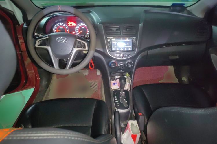 Used Hyundai Verna Ray 2014 1.4L Automatic GLX