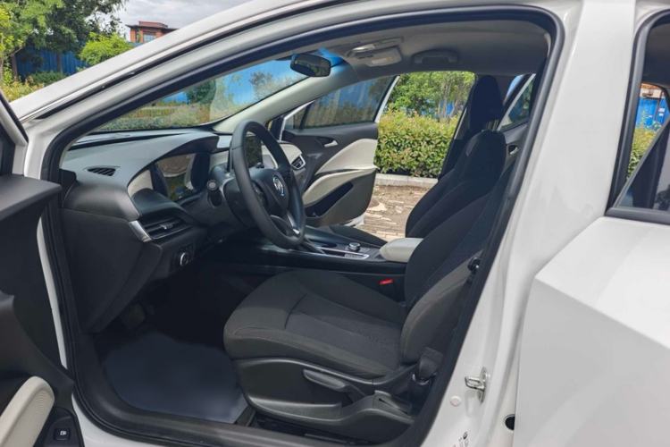 Used Buick Velite 6 2022 Plug-in Hybrid Connected Fashion Model

