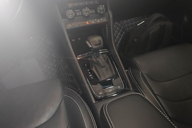 Used Skoda Kodiaq 2017 TSI330 7-Seater Two-Wheel-Drive Luxury Edition