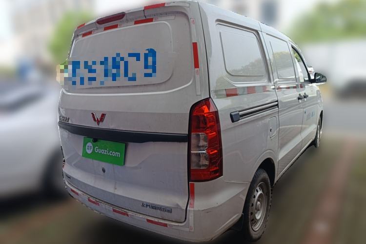 Used Wuling Hongguang V 2021 1.5L Jingqu Edition Enclosed-Window Vehicle LAR