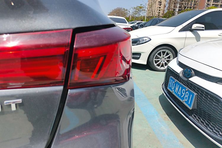 Used CHANGAN Eado 2023 Changan Edition PLUS Blue Whale NE 1.4T GDI DCT Prestige Version
