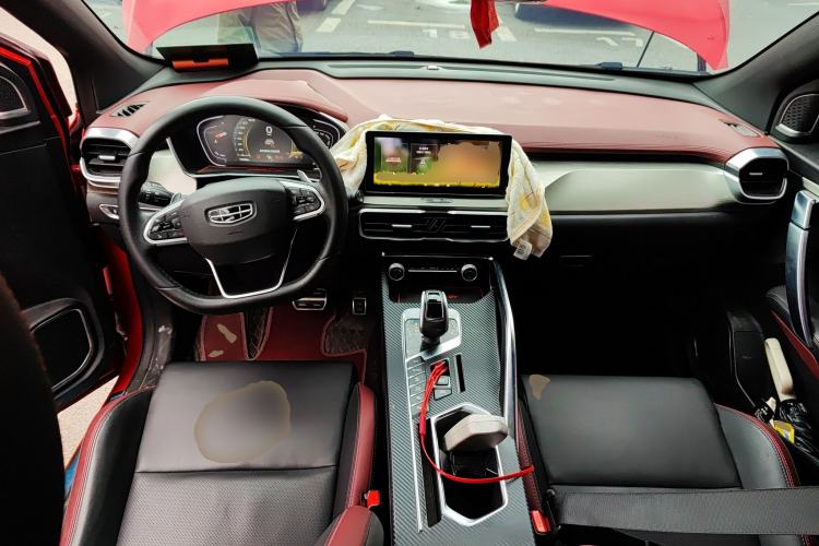 Used Geely Auto Coolray 2019 Sport Model 260T DCT Battle China V Standard