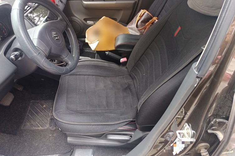 Used Suzuki Swift 2016 1.5L Automatic Fashionable Coolplay Edition Left Front Seat