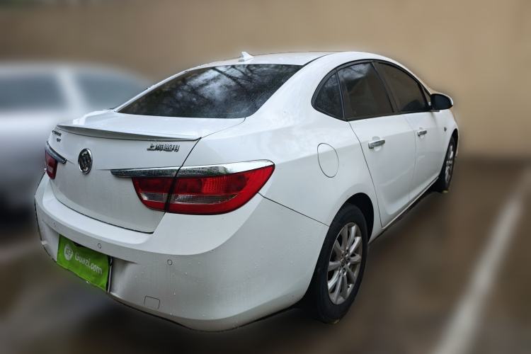 Used Buick GT 2013 GT 1.6L Automatic Fashion Edition Rear Right 45 Deg