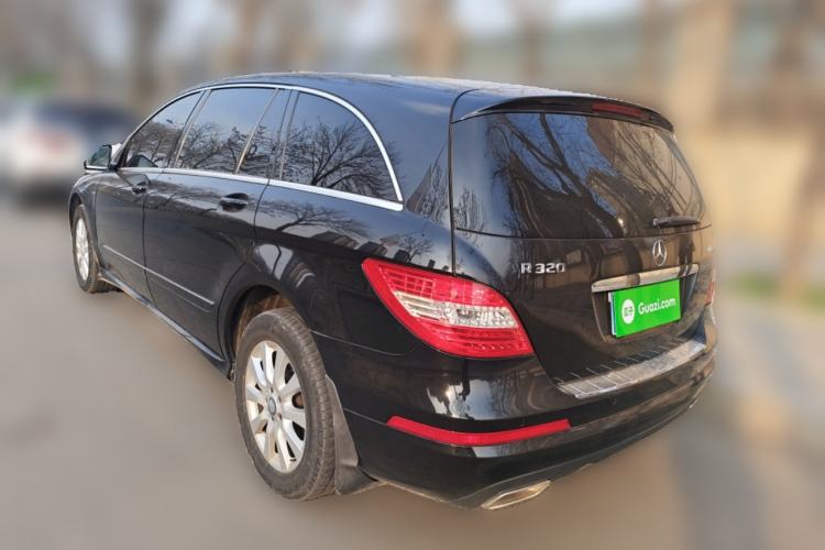 Used Mercedes-Benz R-Class 2017 R 320 4MATIC Business Edition Prestige Model
